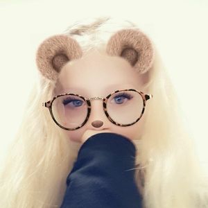 Meet your Posher, Kaydance